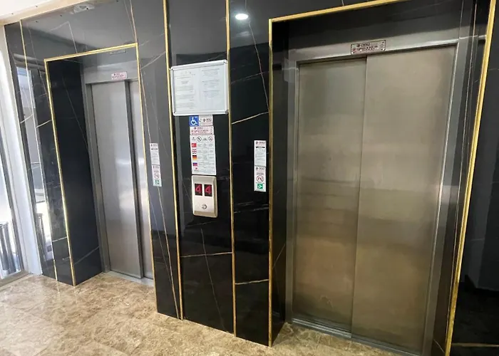 Апартаменти Sa Apartments! Cleopatra Duplex With Terrace