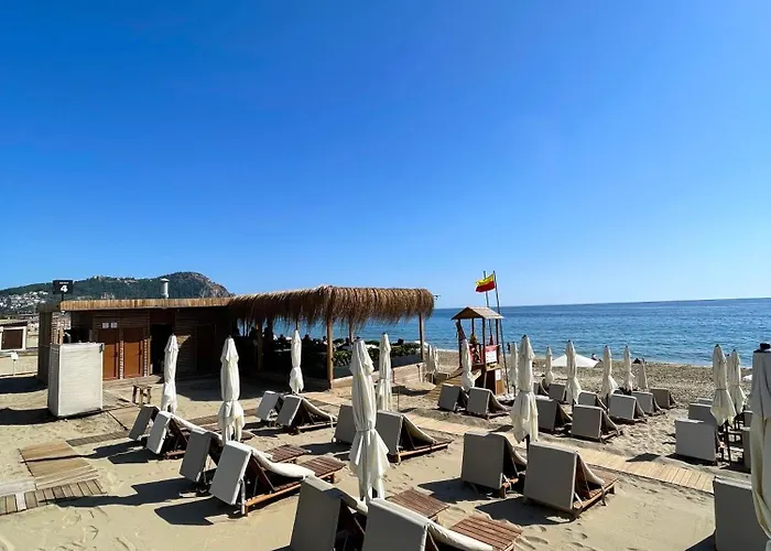 Апартаменти Sa Apartments! Cleopatra Duplex With Terrace