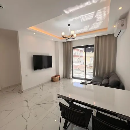 Apartment Family Near Cleopatra Alanya