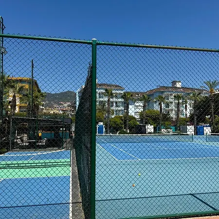 Apartment Family Near Cleopatra